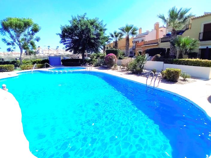 Image No.2-Maison de ville de 2 chambres à vendre à Algorfa