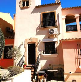 1 - Algorfa, Maison de ville