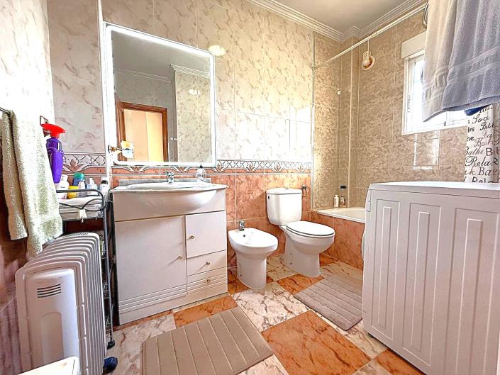 Image No.11-2 Bed Quad for sale