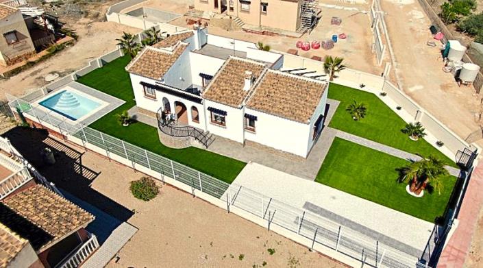 Image No.17-3 Bed Villa / Detached for sale