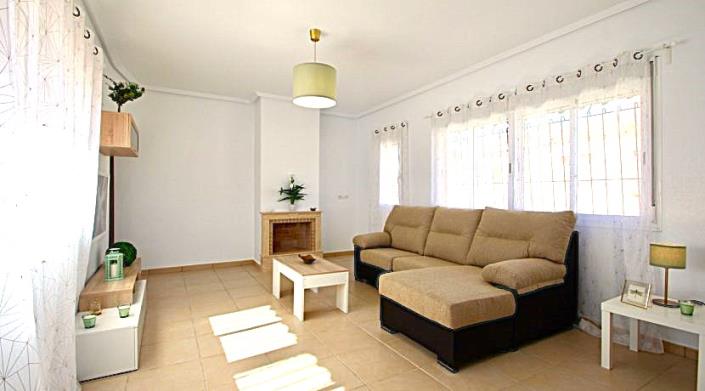 Image No.9-3 Bed Villa / Detached for sale