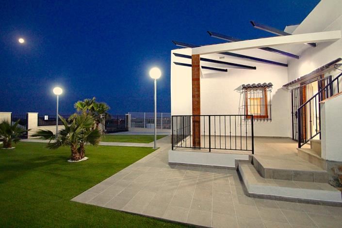 Image No.23-3 Bed Villa / Detached for sale