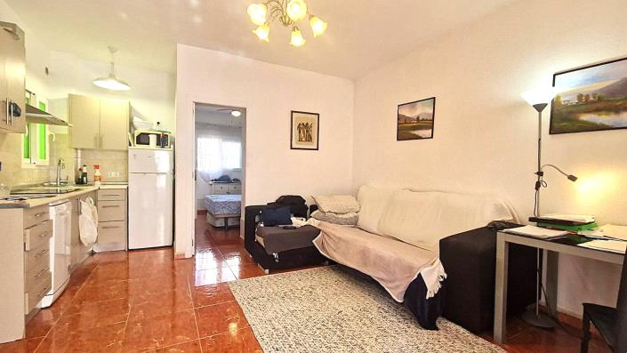 Image No.8-2 Bed Apartment for sale