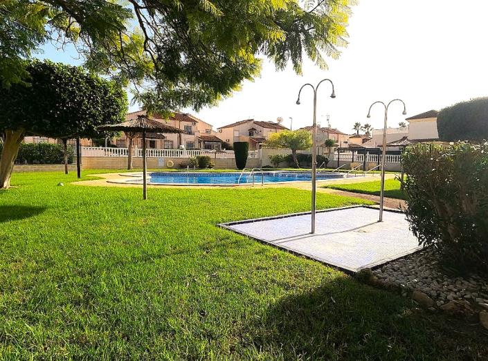 Image No.16-2 Bed Bungalow for sale