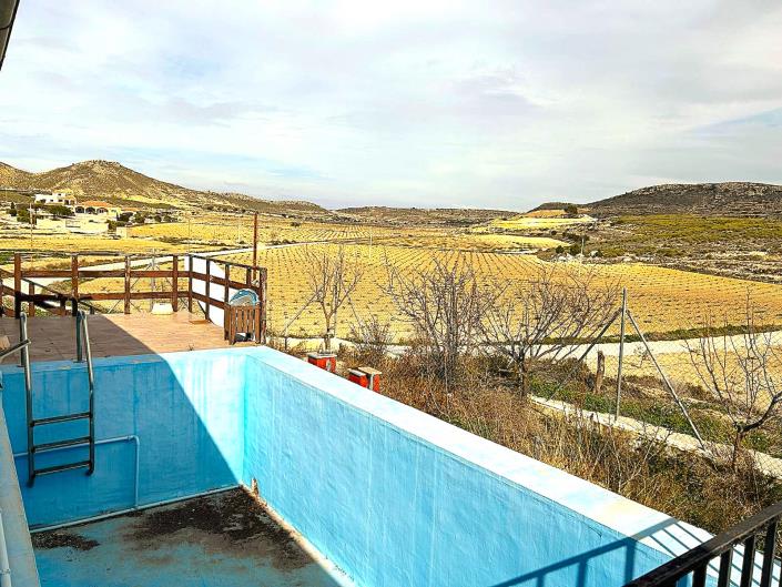 Image No.9-6 Bed Finca for sale