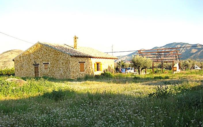 Image No.6-3 Bed Country Property for sale