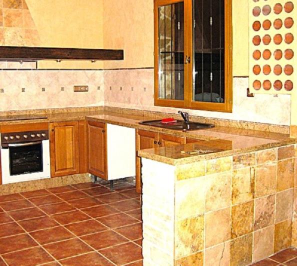 Image No.5-3 Bed Country Property for sale