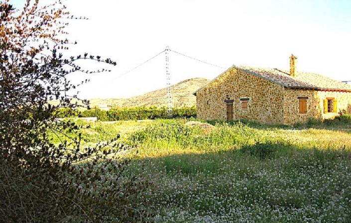 Image No.14-3 Bed Country Property for sale