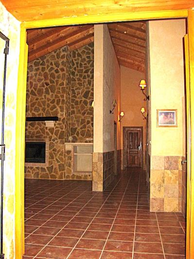 Image No.28-3 Bed Country Property for sale