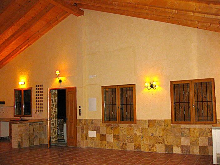 Image No.31-3 Bed Country Property for sale