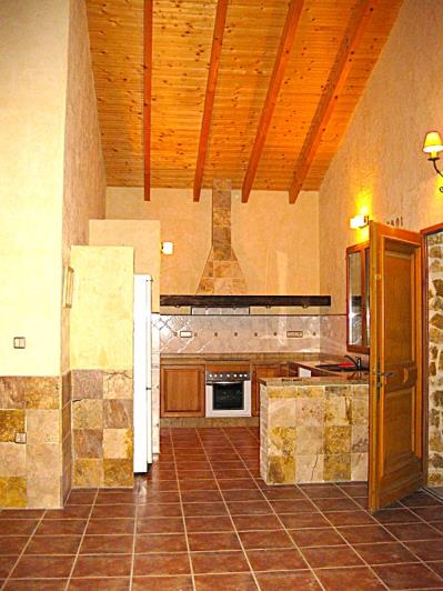 Image No.32-3 Bed Country Property for sale