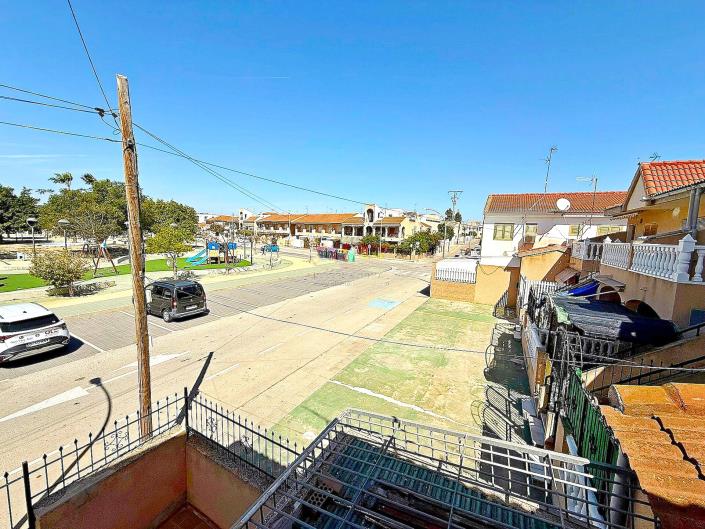 Image No.4-3 Bed Semi-Detached for sale