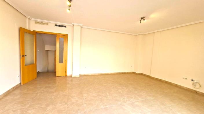 Image No.7-3 Bed Semi-Detached for sale