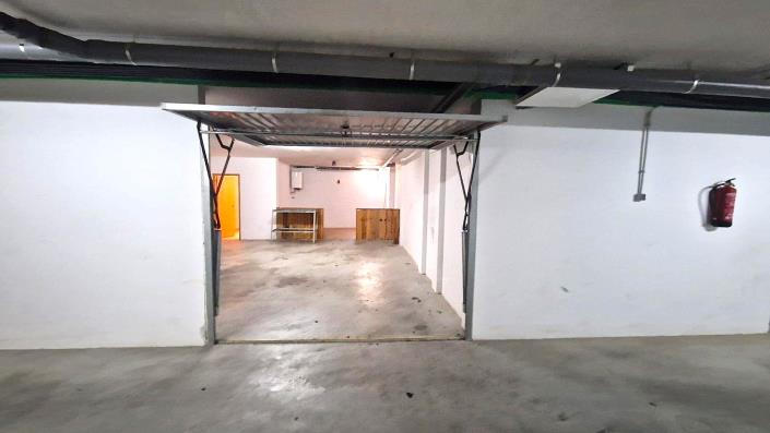 Image No.14-3 Bed Semi-Detached for sale