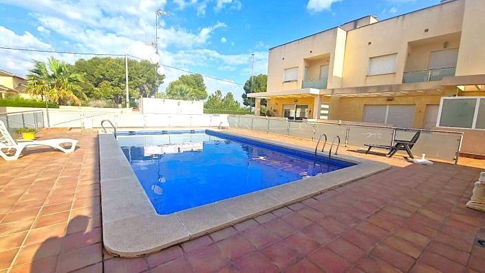 Image No.3-3 Bed Semi-Detached for sale