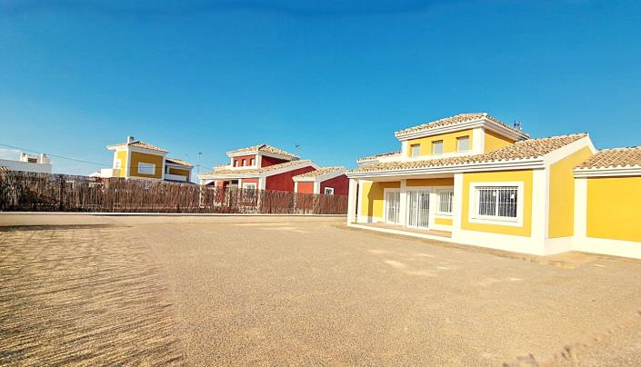 Image No.11-4 Bed Villa / Detached for sale