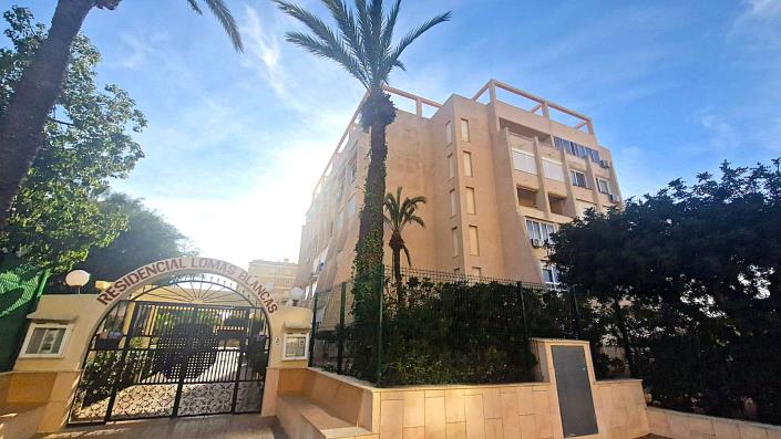 Image No.14-2 Bed Apartment for sale