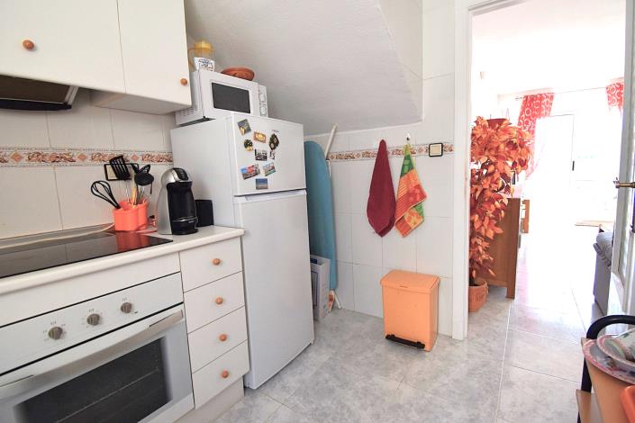 Image No.12-3 Bed Apartment for sale