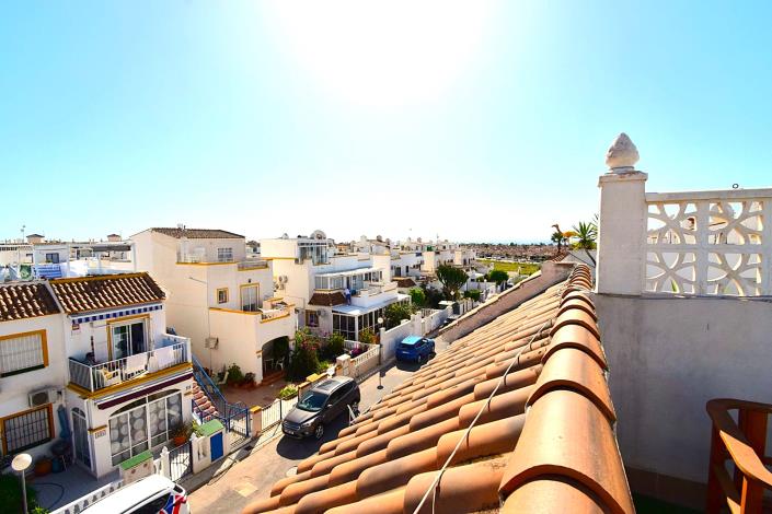 Image No.18-3 Bed Apartment for sale