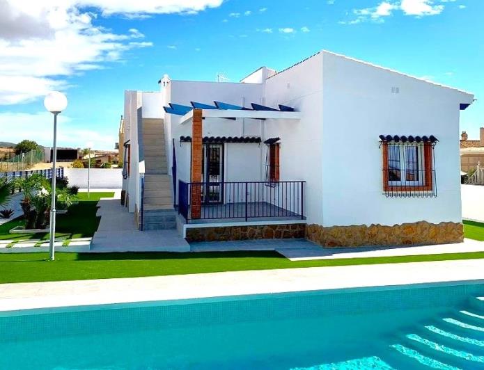 Image No.1-3 Bed Villa / Detached for sale