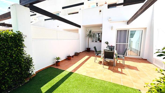 Image No.11-3 Bed Apartment for sale