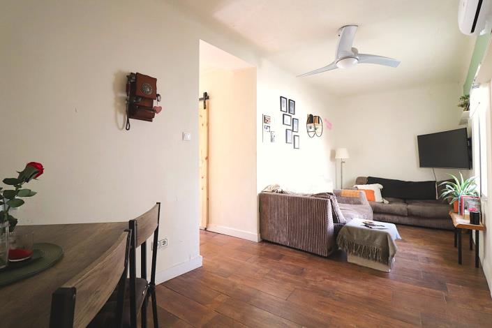 Image No.9-2 Bed Bungalow for sale