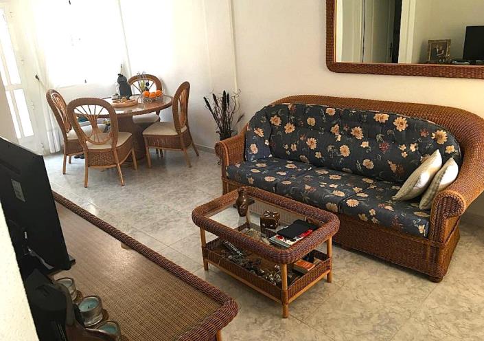 Image No.11-2 Bed Semi-Detached for sale