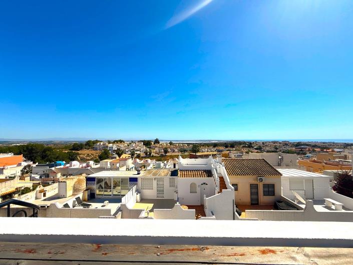 Image No.6-3 Bed Townhouse for sale