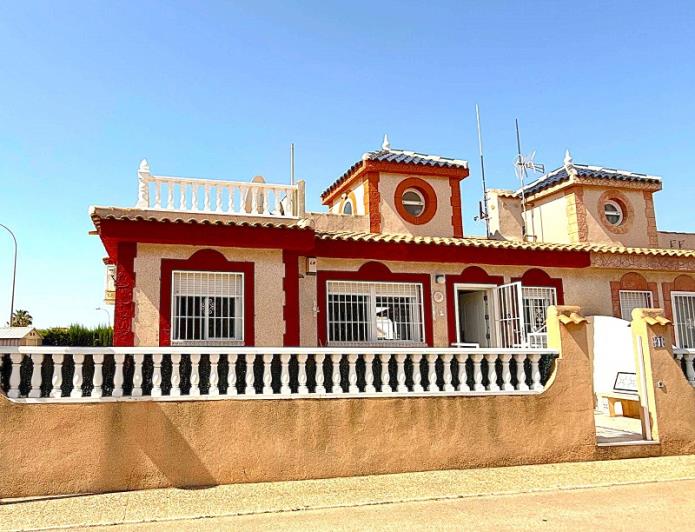 Image No.1-3 Bed Villa for sale