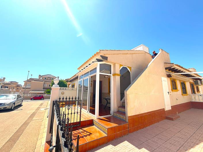 Image No.7-2 Bed Villa for sale