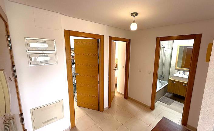 Image No.10-2 Bed Apartment for sale