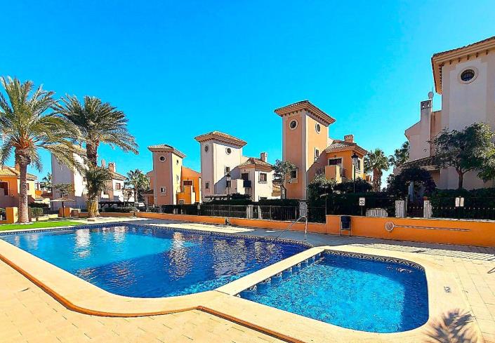 Image No.2-Jumelé à vendre à La Finca