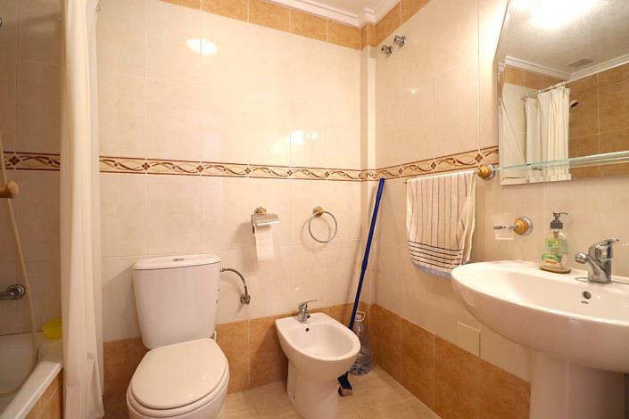 Image No.7-3 Bed Quad for sale