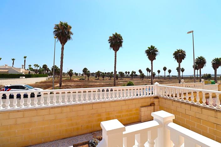 Image No.12-3 Bed Quad for sale