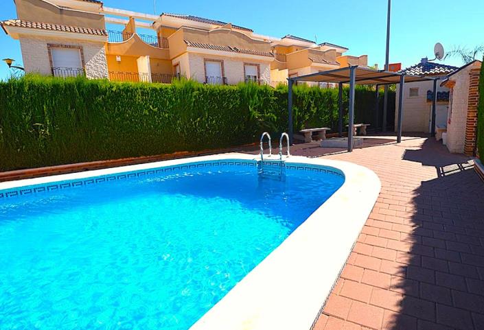 Image No.1-3 Bed Semi-Detached for sale