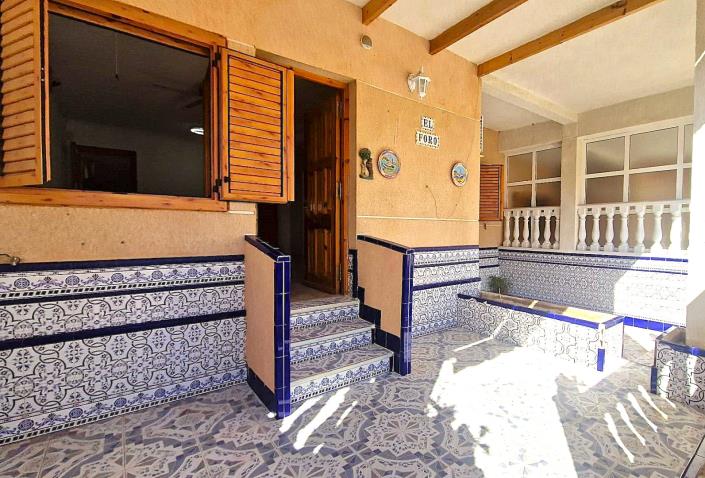 Image No.1-3 Bed Semi-Detached for sale