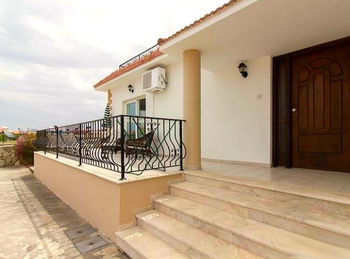 Image No.5-2 Bed Villa / Detached for sale