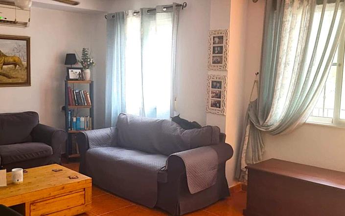 Image No.10-3 Bed Semi-Detached for sale