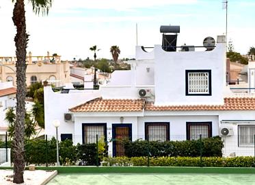 1 - Punta Prima, Villa