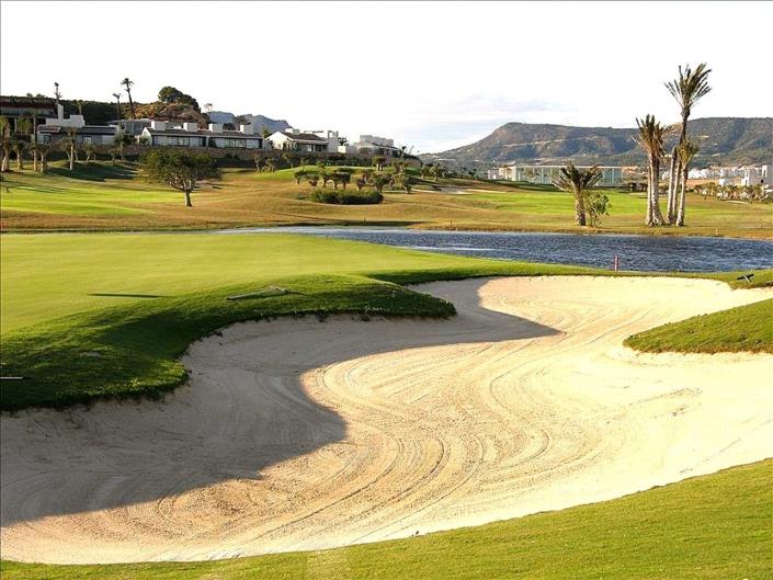 Image No.13-2 Bed Villa / Detached for sale