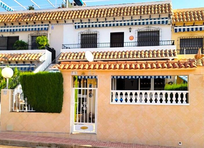 Image No.1-Appartement de 2 chambres à vendre à Torrevieja