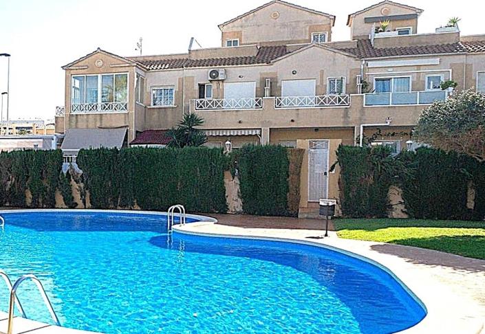 Image No.1-2 Bed Townhouse for sale