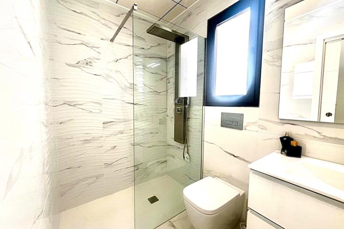 Image No.9-Villa / Détaché de 3 chambres à vendre à Torrevieja