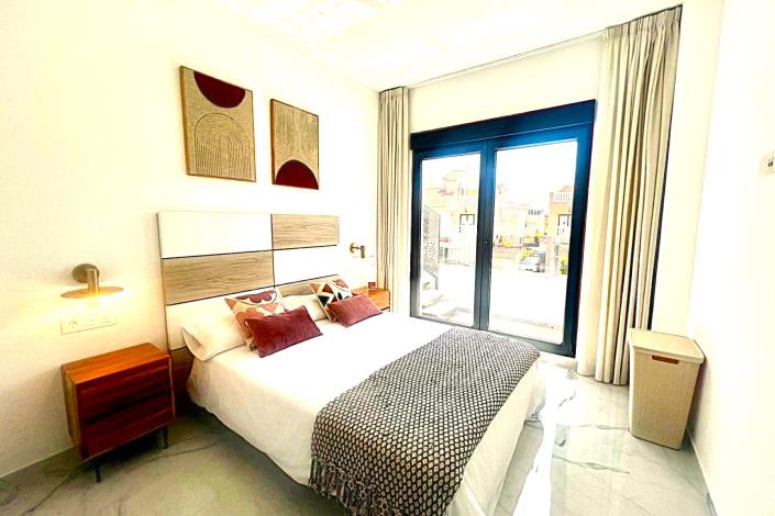 Image No.7-Villa / Détaché de 3 chambres à vendre à Torrevieja