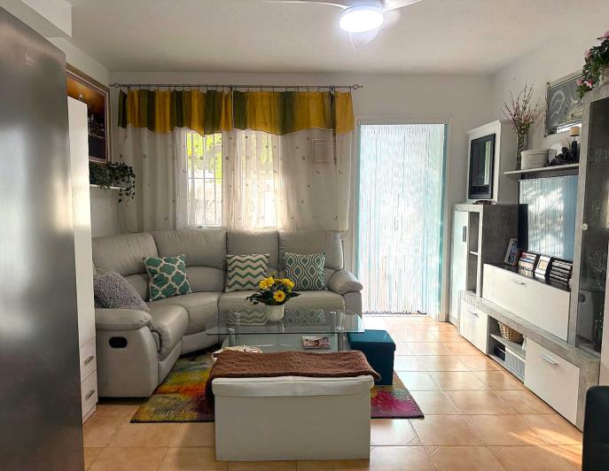 Image No.18-3 Bed Townhouse for sale