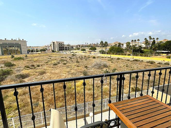 Image No.6-Appartement de 2 chambres à vendre à Punta Prima