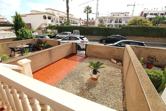 Image No.6-Maison de ville de 2 chambres à vendre à Punta Prima