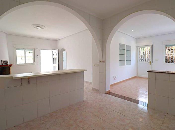 Image No.5-3 Bed Villa / Detached for sale