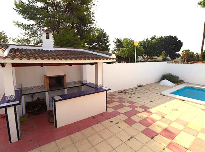 Image No.8-3 Bed Villa / Detached for sale