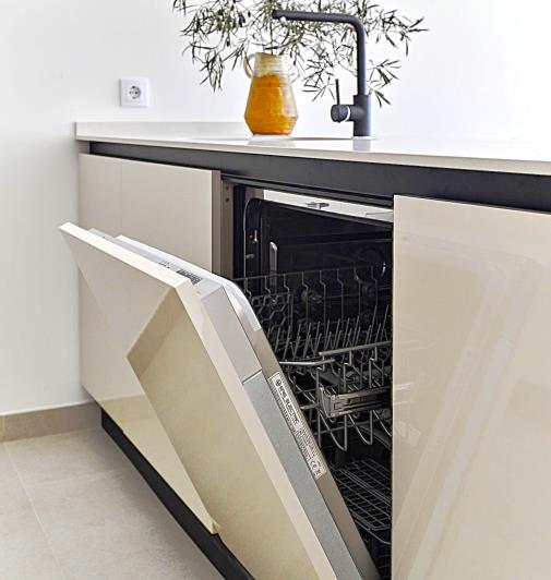 Image No.22-2 Bed Apartment for sale